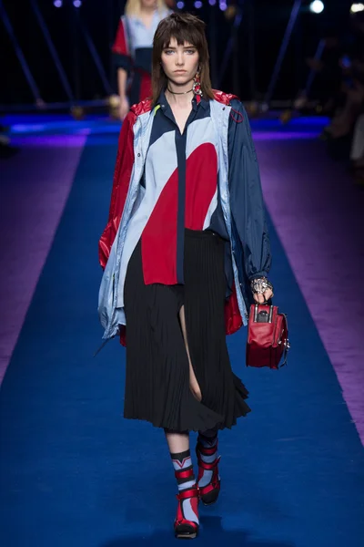 Look 36